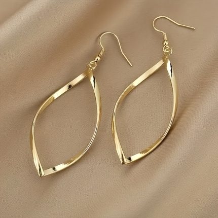Hollow Twisted Dangle Earrings Elegant Simple Style Alloy Plated Jewelry Exquisite Female Gift
